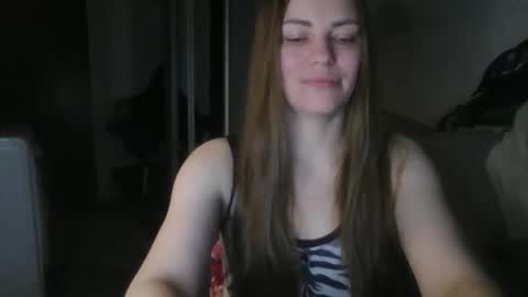 Snapshot of annadiamond1 chatting on 04/25/26, 02:25 annadiamond1 online show from 04/25/26, 02:25