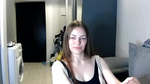 Snapshot of annadiamond1 chatting on 07/17/26, 10:25 annadiamond1 online show from 07/17/26, 10:25