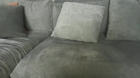 annaholly88 online show from 05/01/26, 11:15