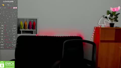 Anna online show from 03/07/25, 12:23