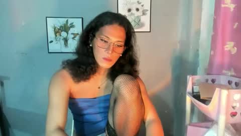 annalala22 online show from 04/13/26, 01:05