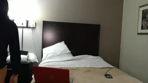 Anna Lee Cross online show from 04/01/26, 08:59