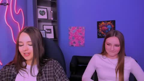 annallisa online show from 04/15/26, 03:08