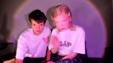 Anna and Lucas online show from 08/02/26, 08:40