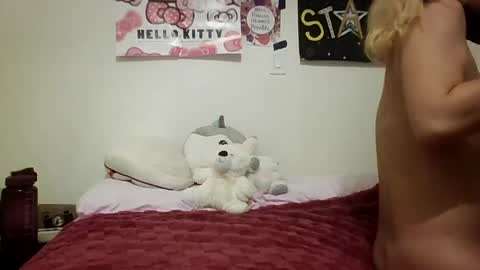 Snapshot of annamarrie777 chatting on 09/14/25, 01:16 AnnaMarrie online show from 09/14/25, 01:16