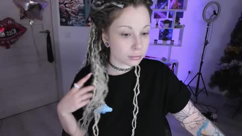 Anna online show from 11/16/25, 02:06