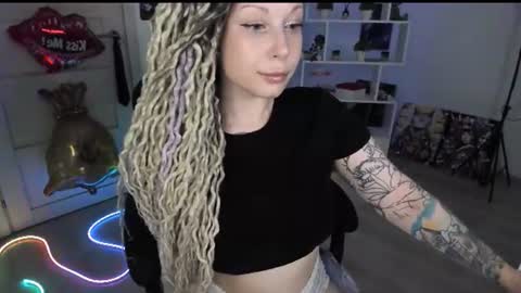 Anna online show from 07/11/26, 01:52