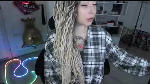 Anna online show from 08/05/26, 04:43