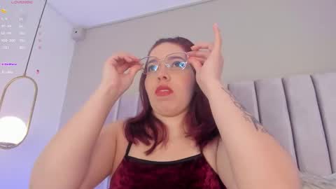 AnnaNoval 10 online show from 11/16/25, 12:22