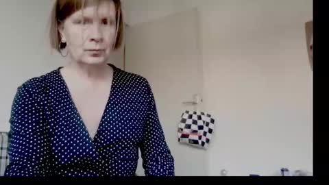 annapretty777 online show from 01/18/26, 02:10