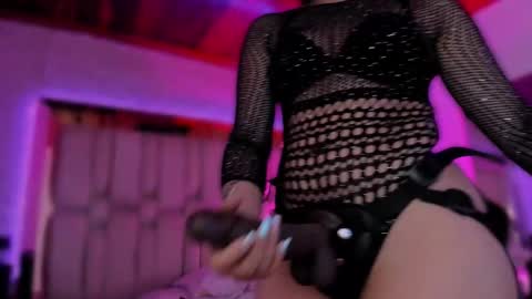 Annara Lein online show from 12/22/25, 07:33