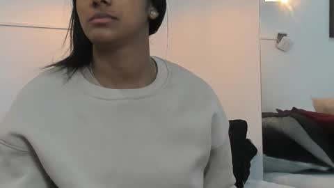 Anna Rosse online show from 03/25/26, 12:00