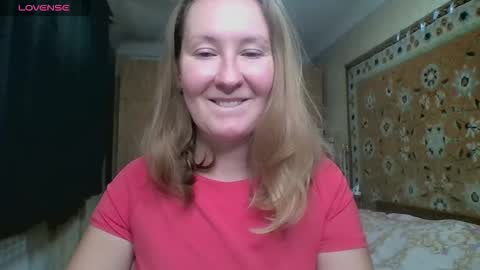 Snapshot of annaxlovers chatting on 09/20/25, 08:37 AnnaXLovers online show from 09/20/25, 08:37