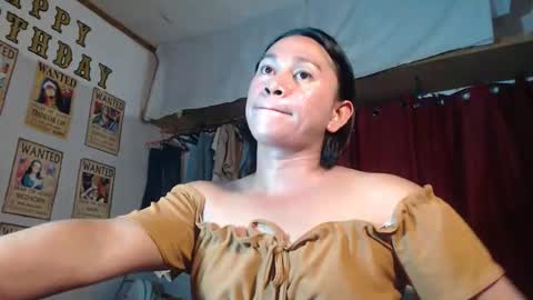 anne_hotaway online show from 04/18/26, 07:58