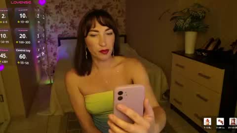 Snapshot of anne_karma chatting on 07/18/26, 08:45 anne_karma online show from 07/18/26, 08:45