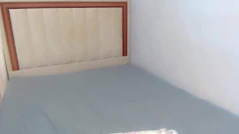 SWEET ANNE online show from 10/01/25, 08:20