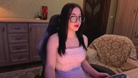 Snapshot of anneaverry chatting on 02/14/26, 09:50 anneaverry online show from 02/14/26, 09:50