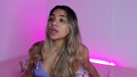 Anne online show from 09/22/25, 09:22