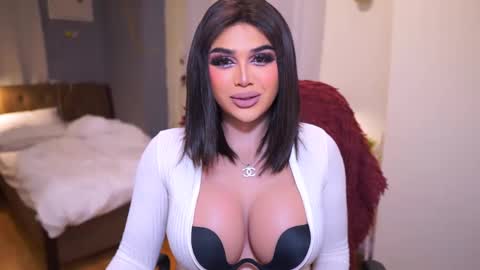 Anne Hart online show from 02/10/25, 04:41