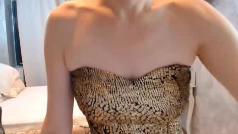 Snapshot of annedevrim chatting on 11/07/25, 08:03 annedevrim online show from 11/07/25, 08:03