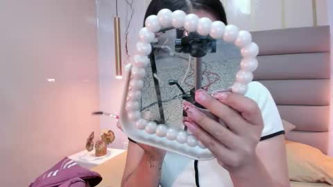 Anne online show from 10/18/25, 03:31