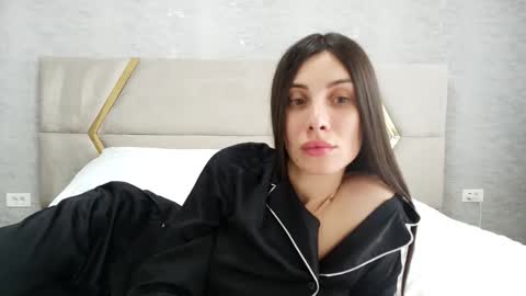 AnneHotxxx online show from 05/13/26, 08:34