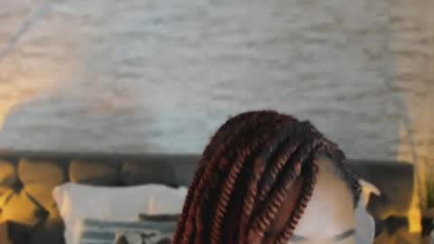 Snapshot of anneth__m chatting on 05/19/26, 07:31 Anneth online show from 05/19/26, 07:31