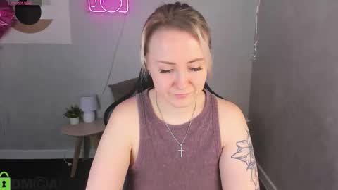 Joyce Howard online show from 03/19/26, 02:15