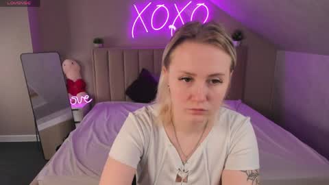 Joyce Howard online show from 04/07/26, 02:01