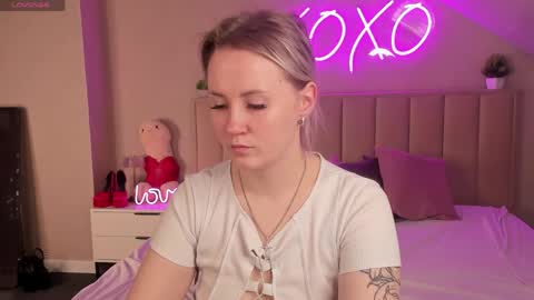 Joyce Howard online show from 04/08/26, 02:22