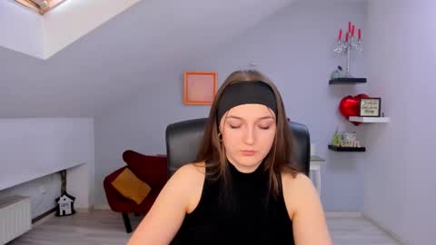 annewilsonn online show from 03/20/26, 12:54