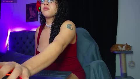 ANGEL  independent model  online show from 02/15/26, 07:51