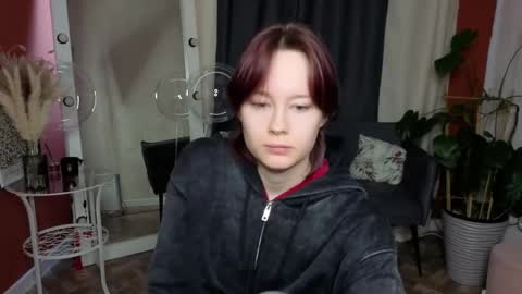 Anni online show from 02/18/26, 12:34