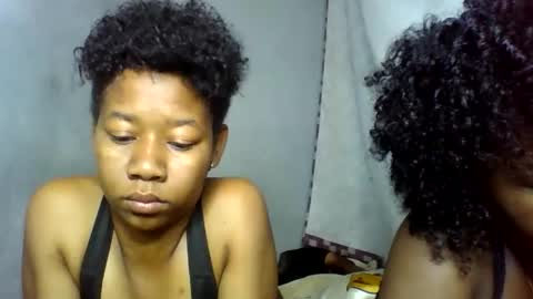 annick98 online show from 02/15/26, 07:51