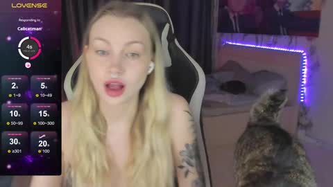 Annie online show from 03/07/25, 08:55