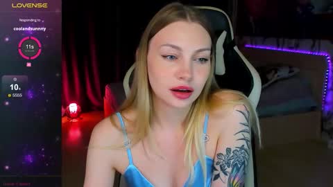 Annie online show from 09/23/25, 08:56