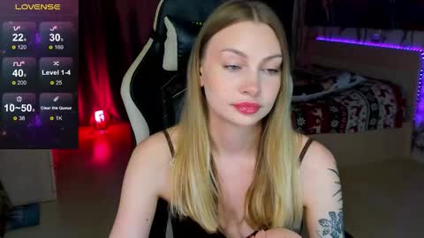 Annie online show from 10/03/25, 06:54