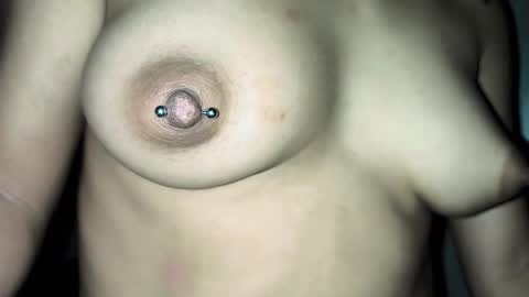 Snapshot of annie_darling_ chatting on 09/30/25, 09:31 A N G E L online show from 09/30/25, 09:31