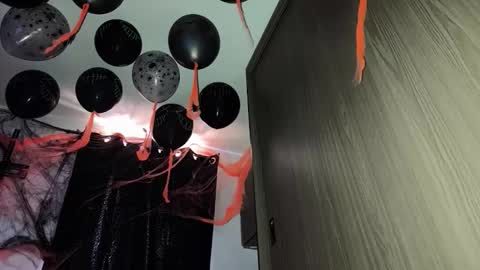 Snapshot of annie_darling_ chatting on 11/01/25, 07:27 A N G E L online show from 11/01/25, 07:27