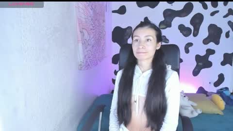 Annie  online show from 12/16/25, 09:20