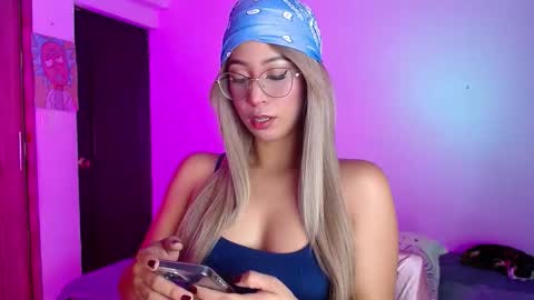 AnnieBlu3 online show from 01/09/26, 10:29