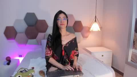 Snapshot of anniebluee_ chatting on 03/23/26, 12:09 Annie Bluee online show from 03/23/26, 12:09