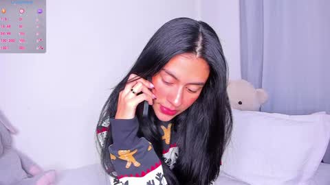 Annie  online show from 12/03/24, 12:35