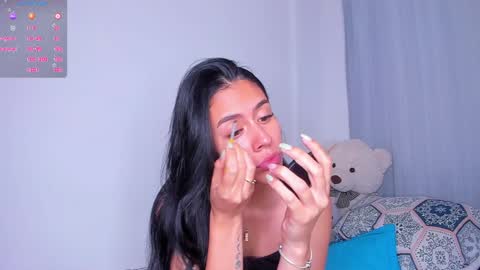 Annie  online show from 01/03/25, 12:22