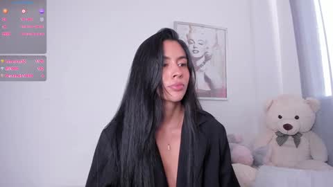 Annie  online show from 01/18/25, 09:34