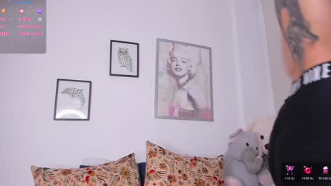 Annie  online show from 01/28/25, 12:26