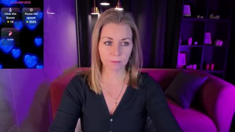 Annie online show from 02/11/25, 05:37