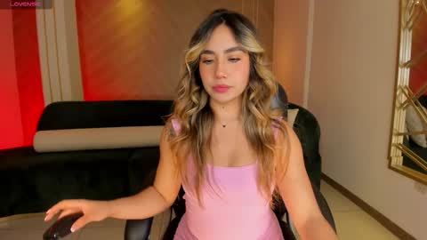 Annie Monroe online show from 11/18/25, 07:18