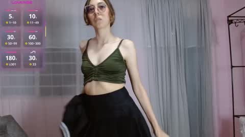 Annie Sparkle online show from 02/26/26, 11:37