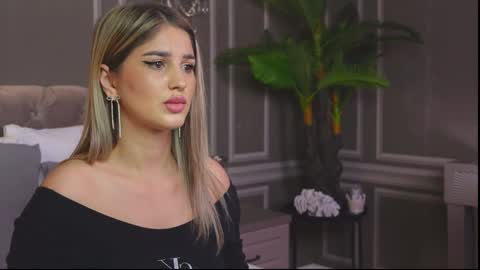 AnnieStyles online show from 02/05/25, 11:02